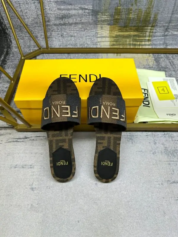 fendi chaussons pour femme s_12100363